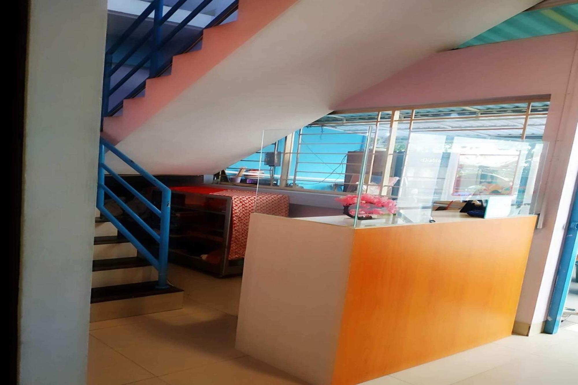 Oyo 478 Balcon Biru Hotel Jakarta Ngoại thất bức ảnh